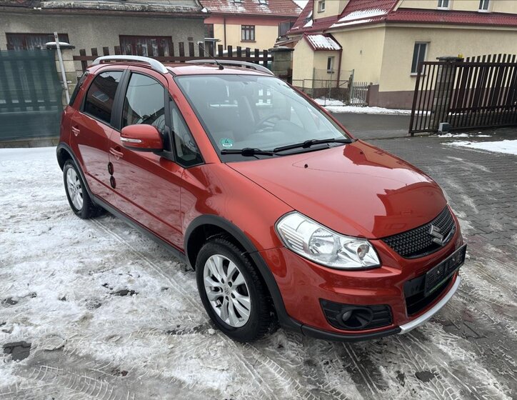 Suzuki SX4 Hatchback 1,6 l 88 kw
