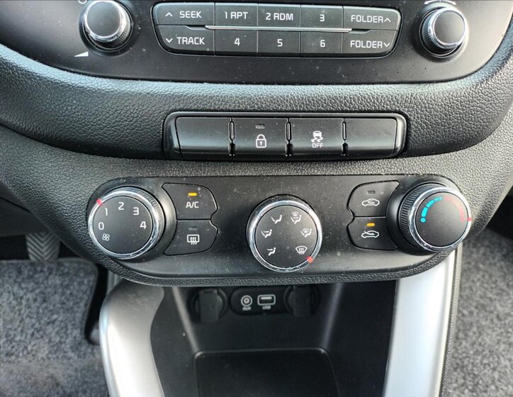 KIA Ceed Hatchback 1,4 l 73 kw