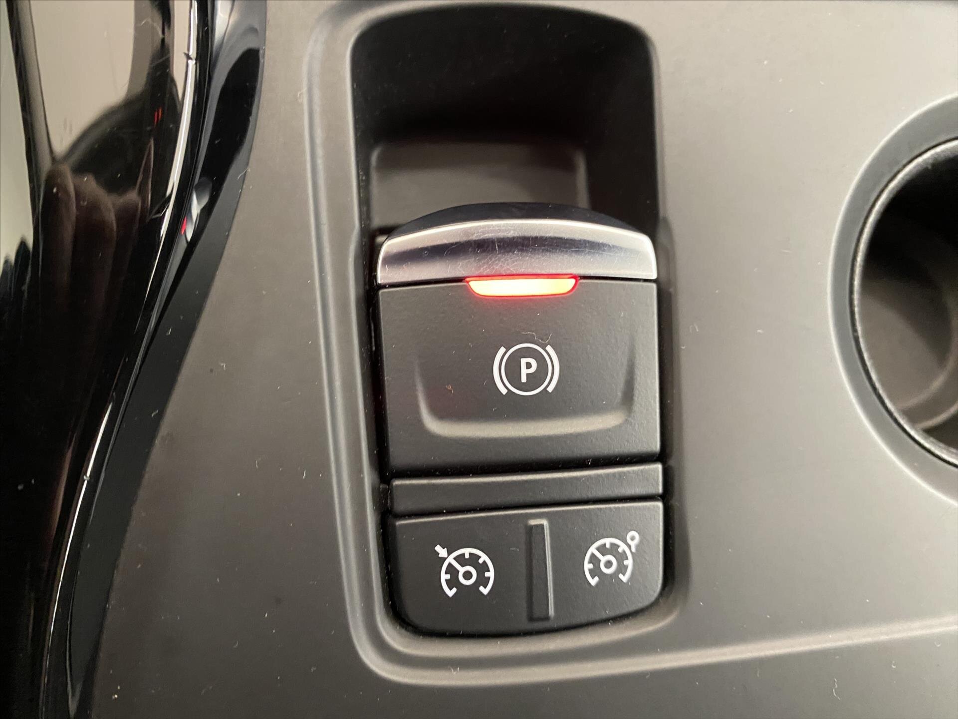 Renault Kadjar SUV 1,5 l 81 kw