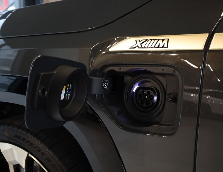 BMW XM SUV / Terénní 4,4 l 480 kw