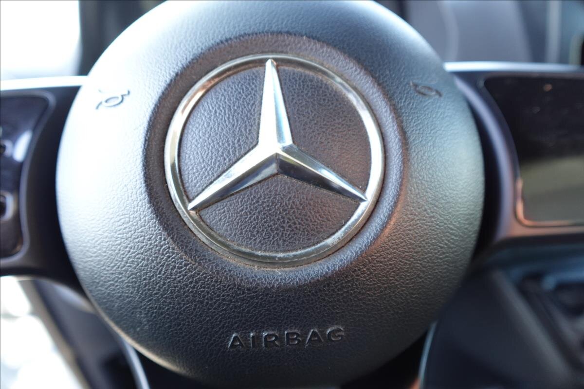 Mercedes-Benz Sprinter Sklápěč 2,1 l 105 kw