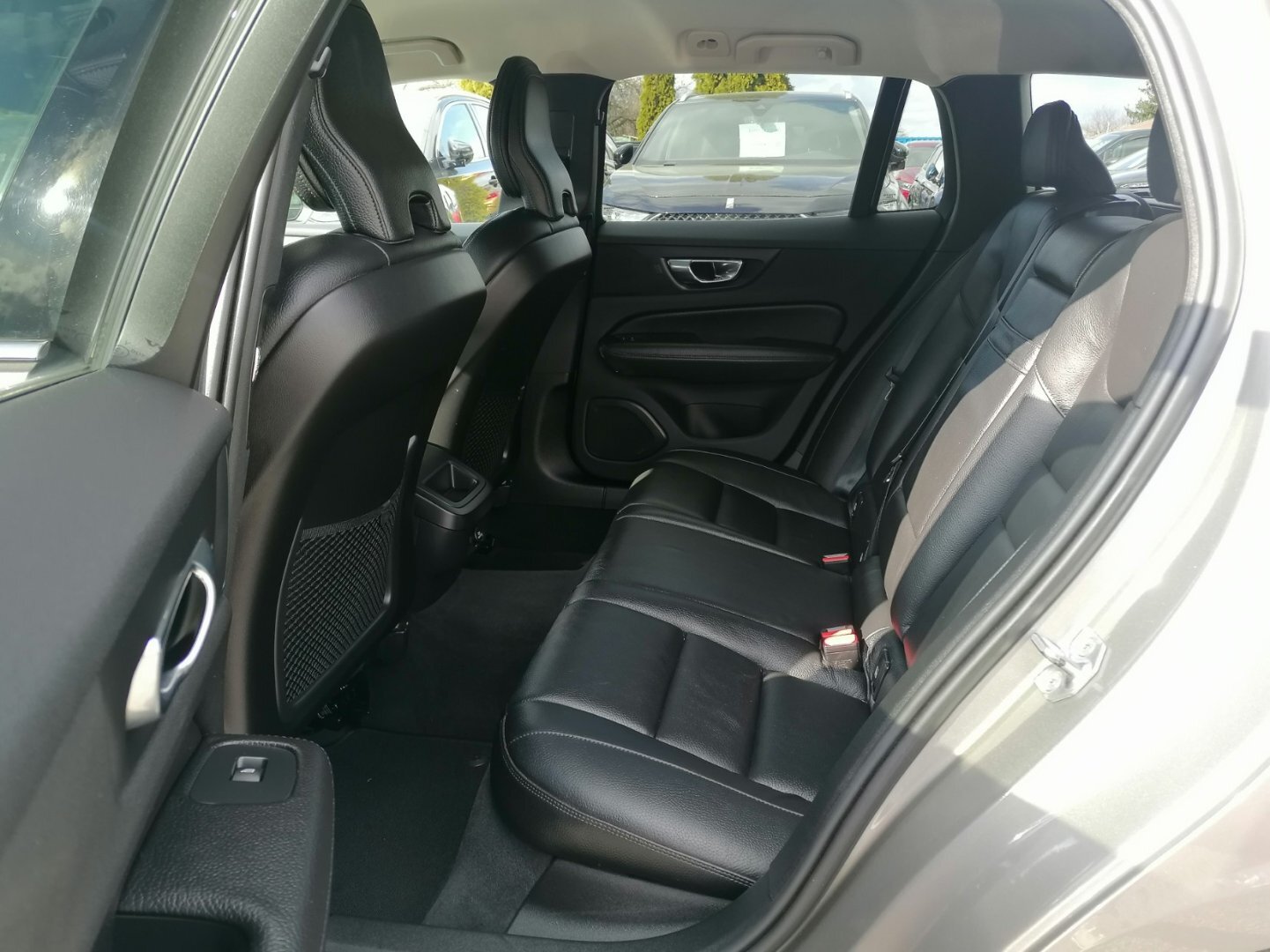 Volvo V60 Kombi 2,0 l 110 kw