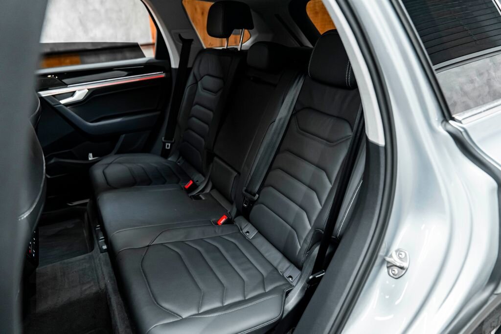 Volkswagen Touareg SUV 3,0 l 210 kw