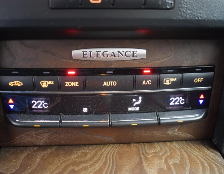 Mercedes-Benz Třídy E Sedan 3,0 l 170 kw