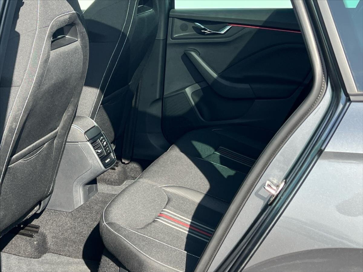 Škoda Kamiq Hatchback 999,0 85 kw