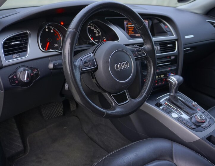 Audi A5 13