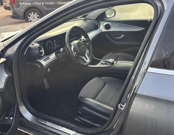 Mercedes-Benz Třídy E Kombi 2,0 l 143 kw