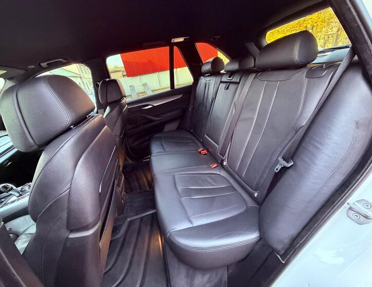 BMW X5 13