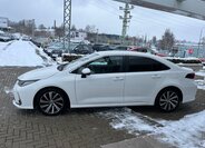 Toyota Corolla Sedan 1,5 l 92 kw