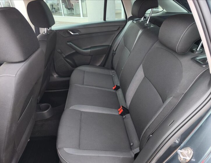 Škoda Rapid Hatchback 1,2 l 77 kw