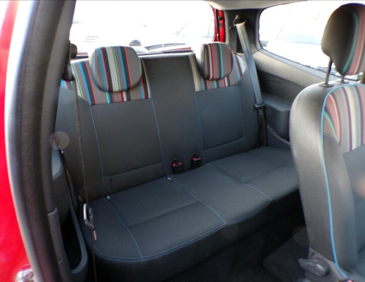 Renault Twingo Hatchback 1,1 l 55 kw