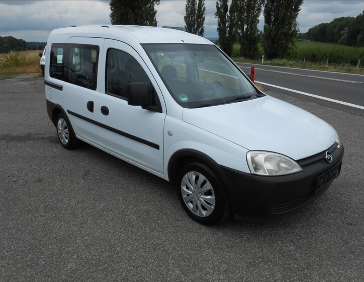 Opel Combo 4