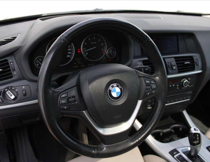 BMW X3 SUV 3,0 l 225 kw