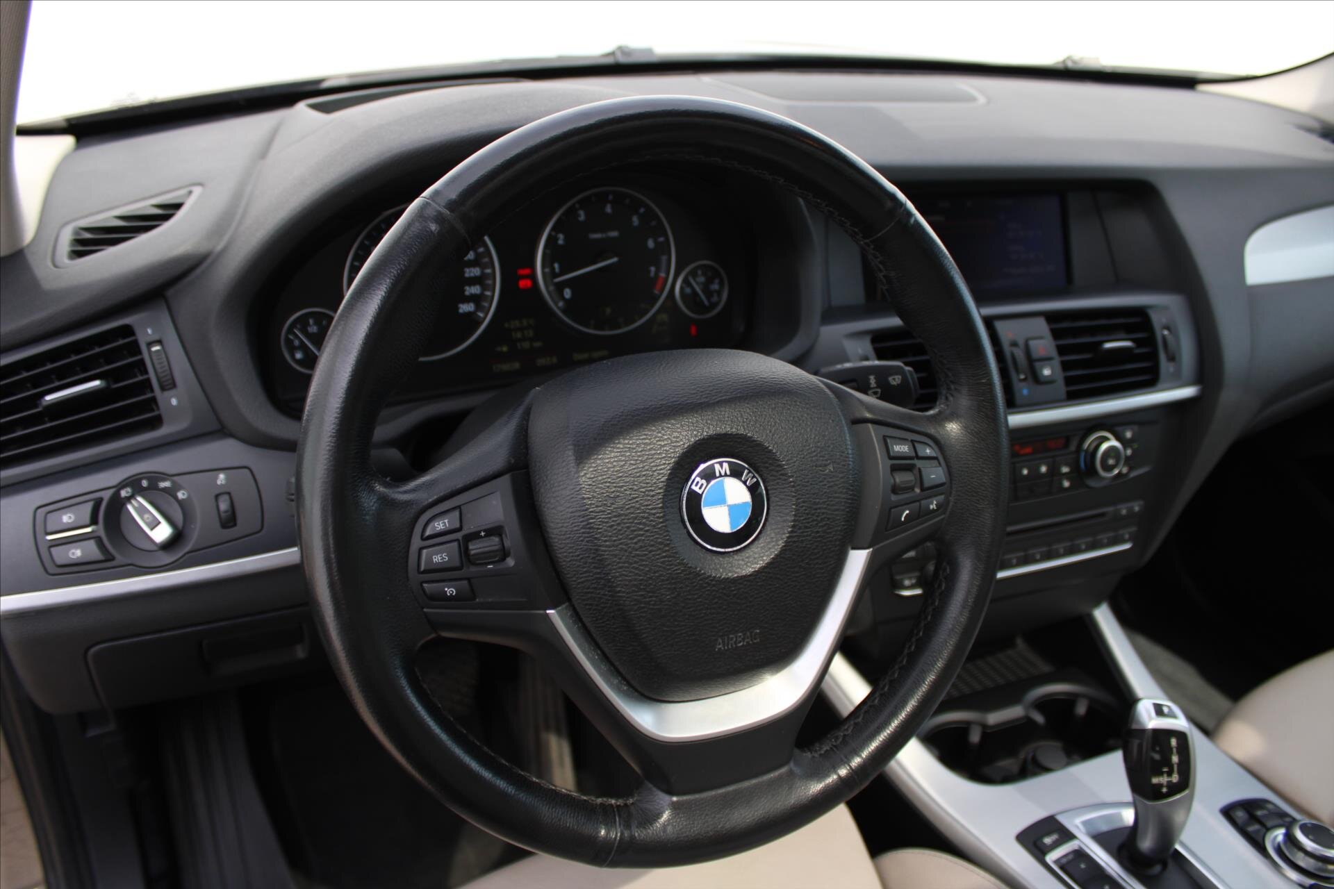 BMW X3 SUV 3,0 l 225 kw