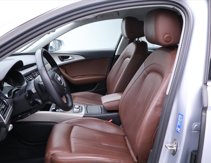 Audi A6 Sedan / Limuzína 3,0 l 235 kw