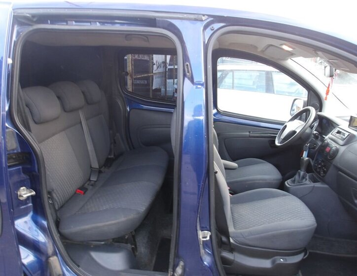 Peugeot Bipper Hatchback 1,4 l 50 kw