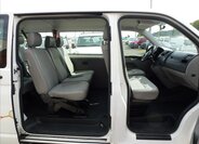 Volkswagen Transporter Kombi 2,0 l 62 kw