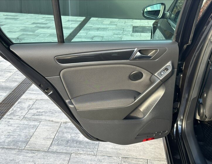 Volkswagen Golf Hatchback 2,0 l 155 kw