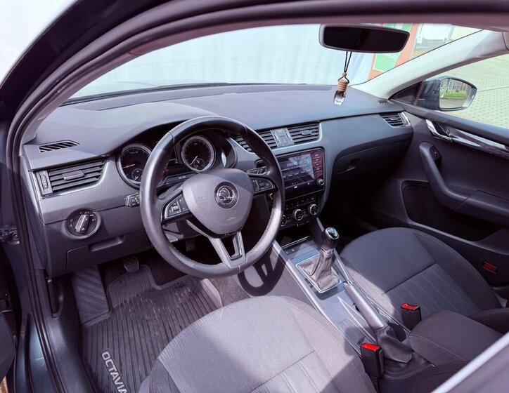 Škoda Octavia Kombi 1,6 l 85 kw