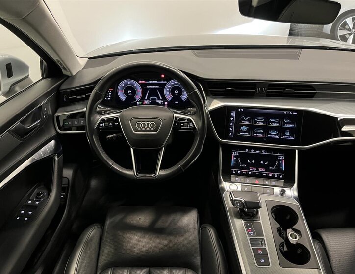 Audi A6 Allroad Kombi 3,0 l 210 kw