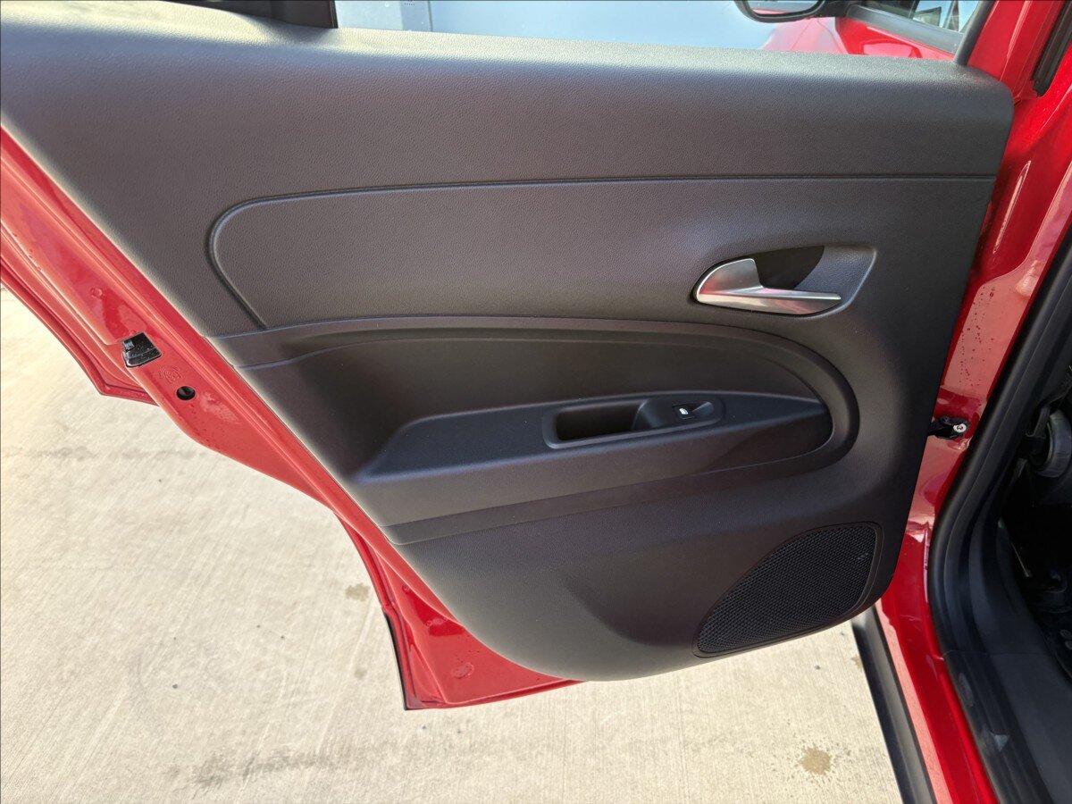 Jeep Avenger Sedan / Limuzína 1,2 l 74 kw