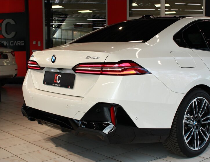 BMW Řada 5 Sedan / Limuzína 3,0 l 210 kw