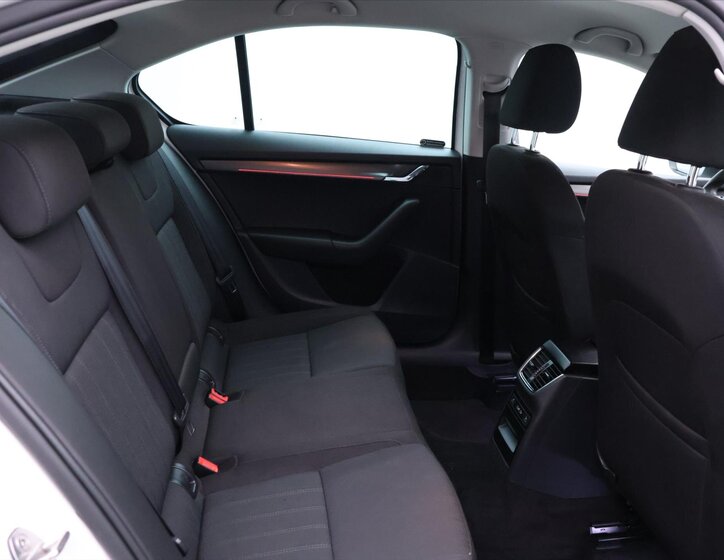 Škoda Octavia Liftback 1,5 l 110 kw