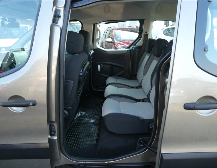 Peugeot Partner Tepee MPV 1,6 l 88 kw