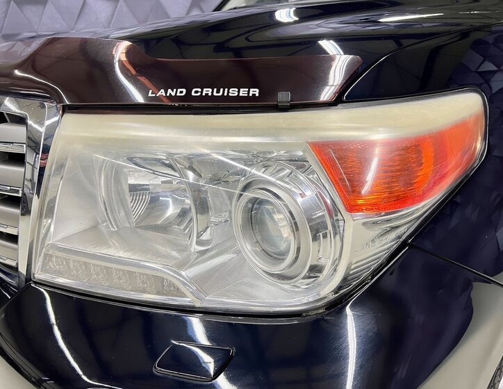 Toyota Land Cruiser 8