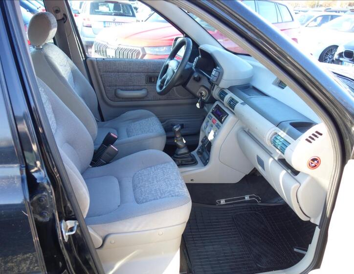 Land Rover Freelander 11