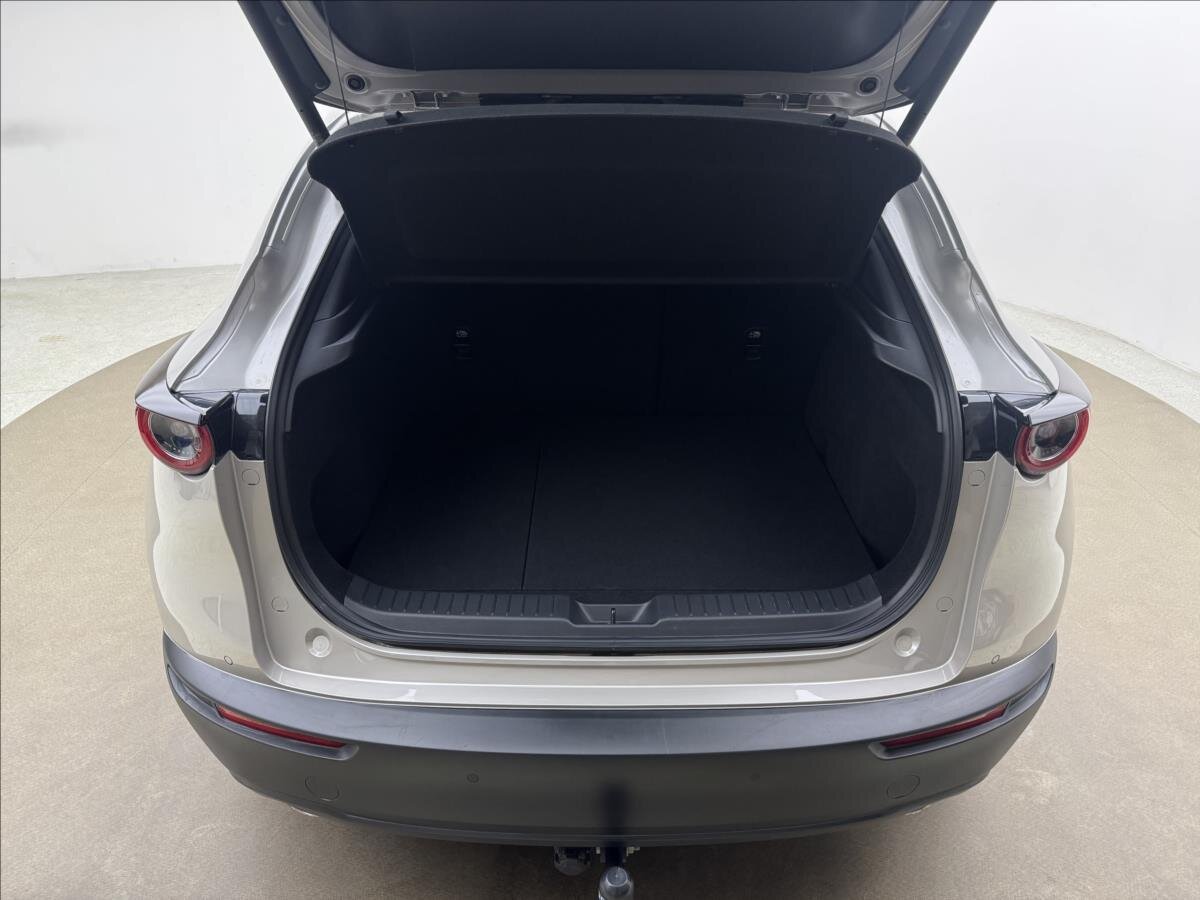 Mazda CX-30 SUV / Terénní 2,0 l 90 kw