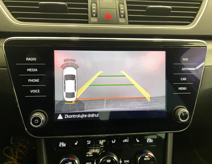 Škoda Superb Liftback 2,0 l 140 kw