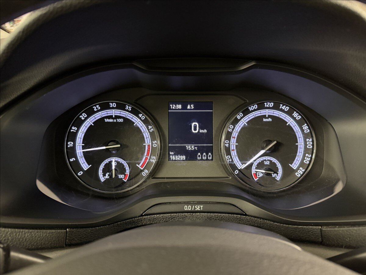 Škoda Karoq Kombi 1,6 l 85 kw