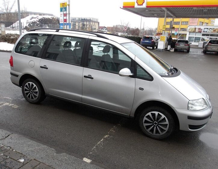 Volkswagen Sharan Kombi 1,9 l 85 kw
