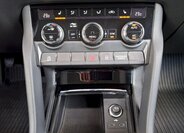 Škoda Karoq SUV / Terénní 1,5 l 110 kw