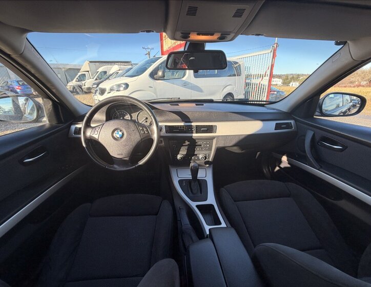 BMW Řada 3 Kombi 2,0 l 105 kw