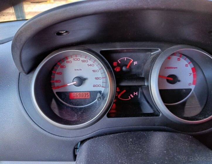 Suzuki Ignis MPV 0,0 0