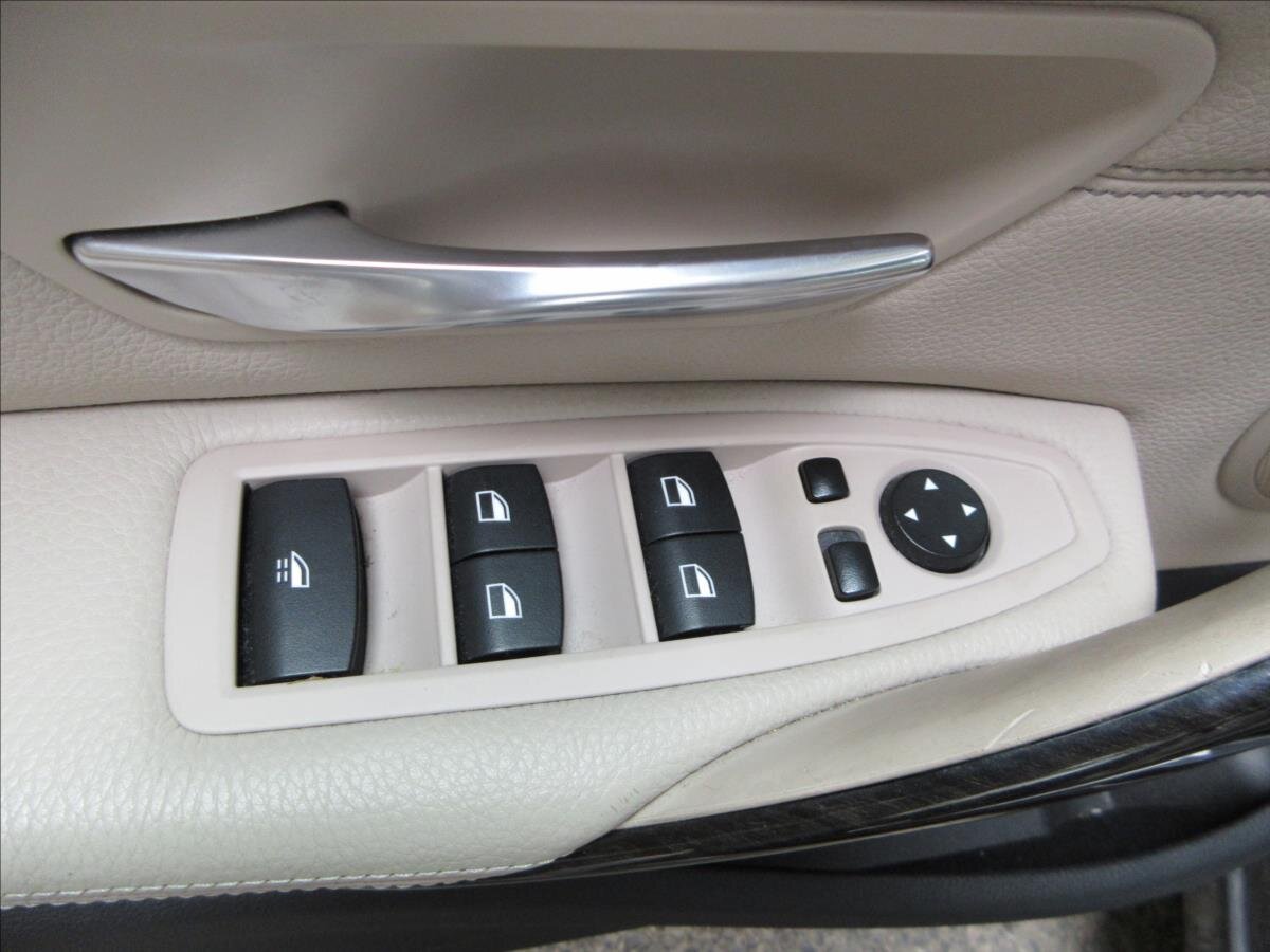 BMW Řada 4 Kabriolet 2,0 l 135 kw