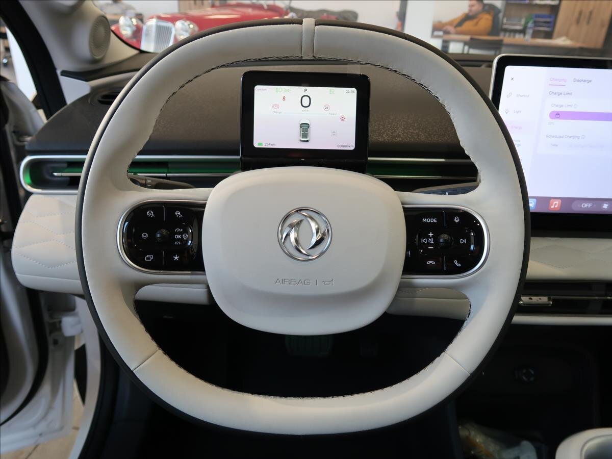 Dongfeng Box Hatchback 0,0 70 kw