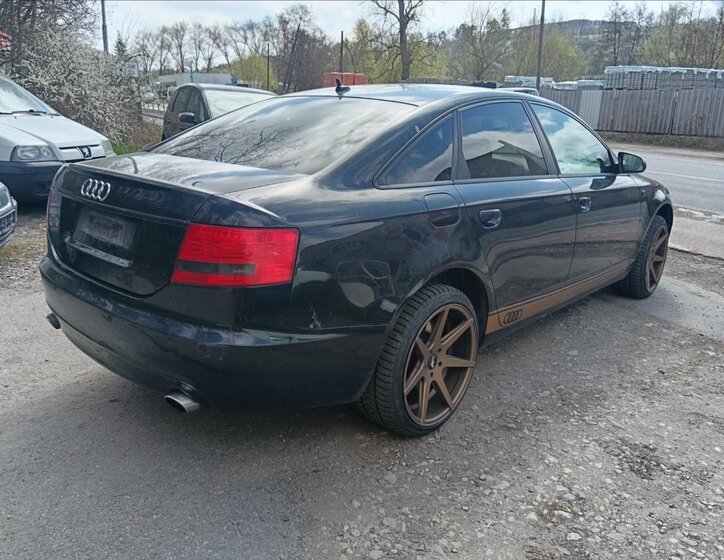 Audi A6 11