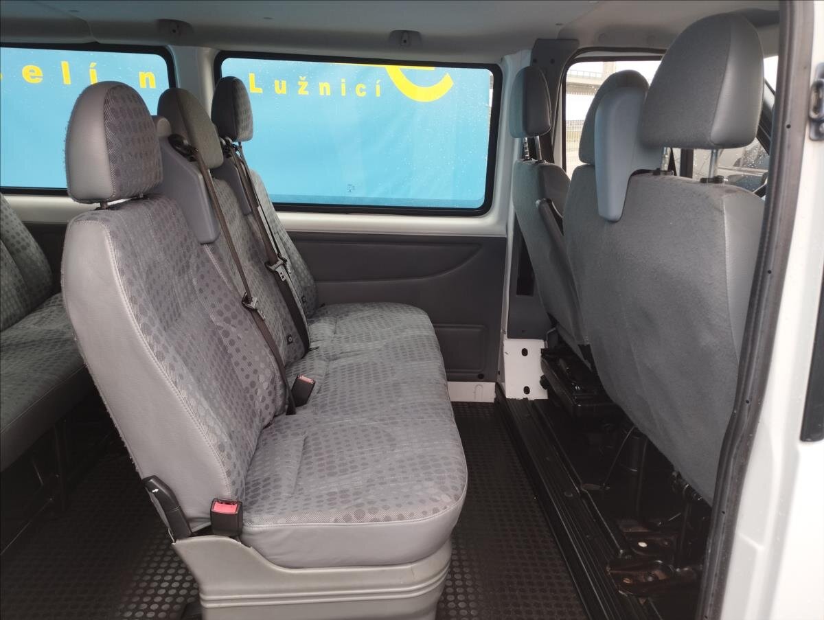 Ford Transit Kombi 2,2 l 74 kw