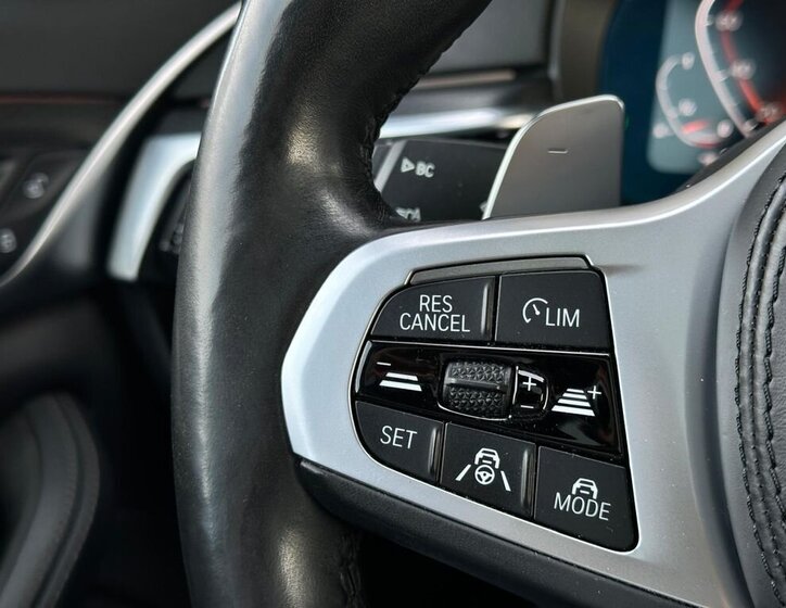 BMW Řada 5 Kombi 3,0 l 245 kw