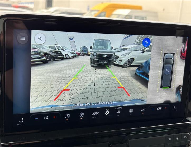 Ford Tourneo Custom 34