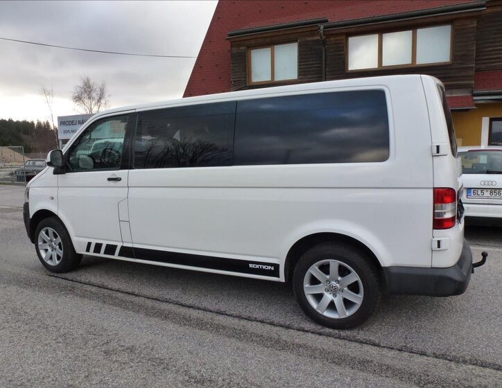 Volkswagen Transporter 11