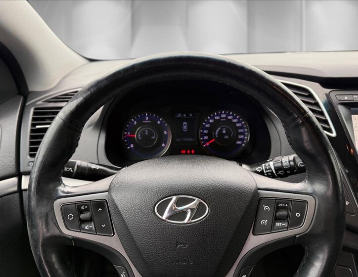 Hyundai i40 Kombi 1,7 l 104 kw