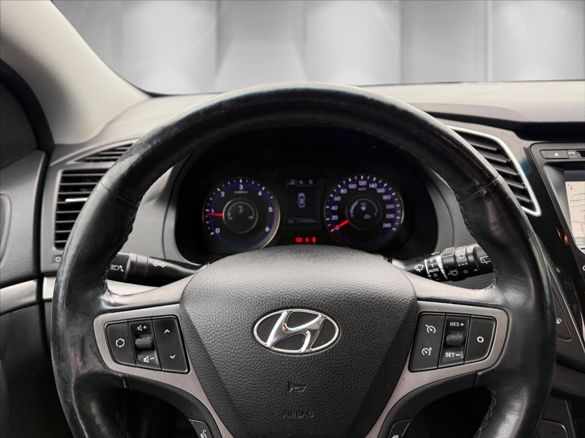 Hyundai i40 Kombi 1,7 l 104 kw