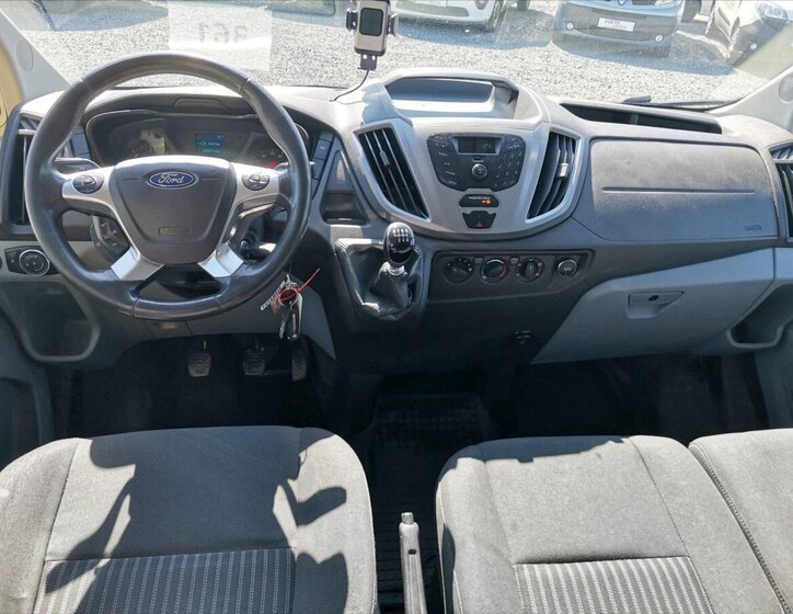 Ford Transit Valník 2,0 l 125 kw