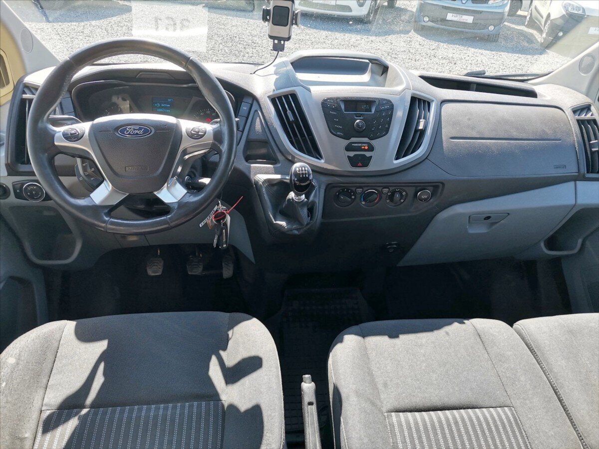 Ford Transit Valník 2,0 l 125 kw