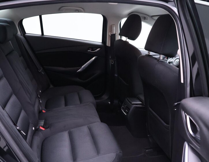 Mazda 6 Sedan / Limuzína 2,5 l 141 kw