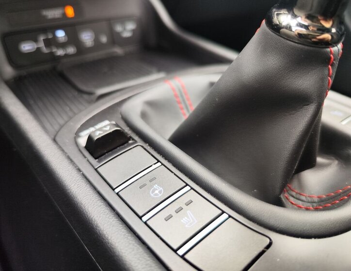 Hyundai Kona SUV / Terénní 1,6 l 146 kw